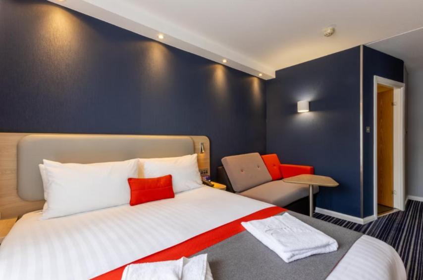 Holiday Inn Express London Croydon, An Ihg Hotel Extérieur photo